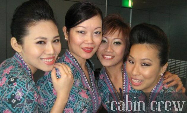 Malaysia Airlines Cabin Crew Go Above and Beyond to Ensure a Comfortable Flight